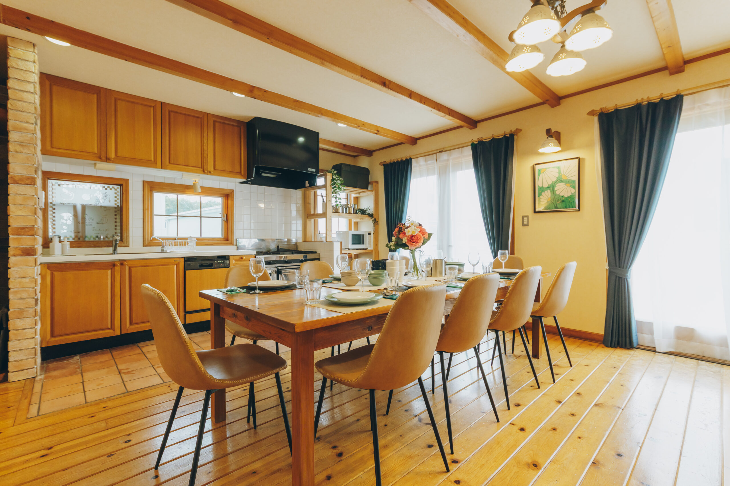 広々としたダイニング