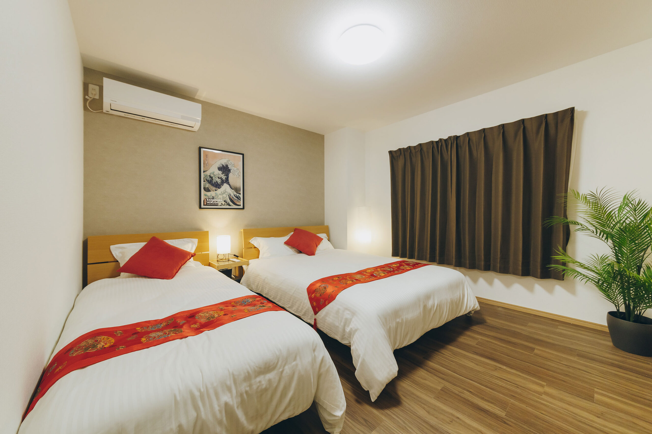 旅の疲れを癒す寝室